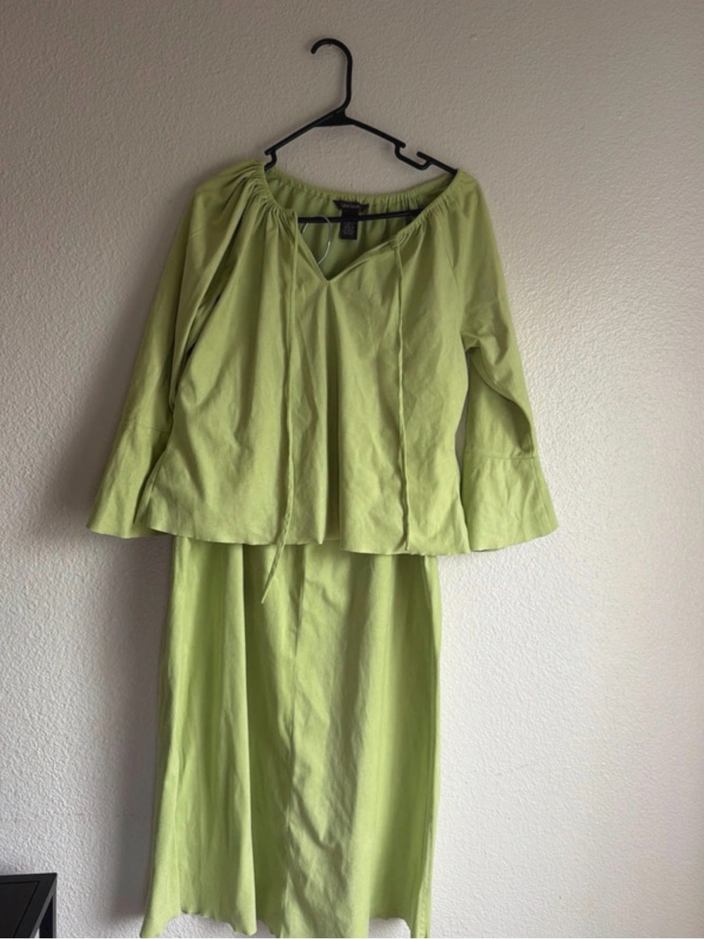 Kate Landry Light Green Two-Piece Skirt Set